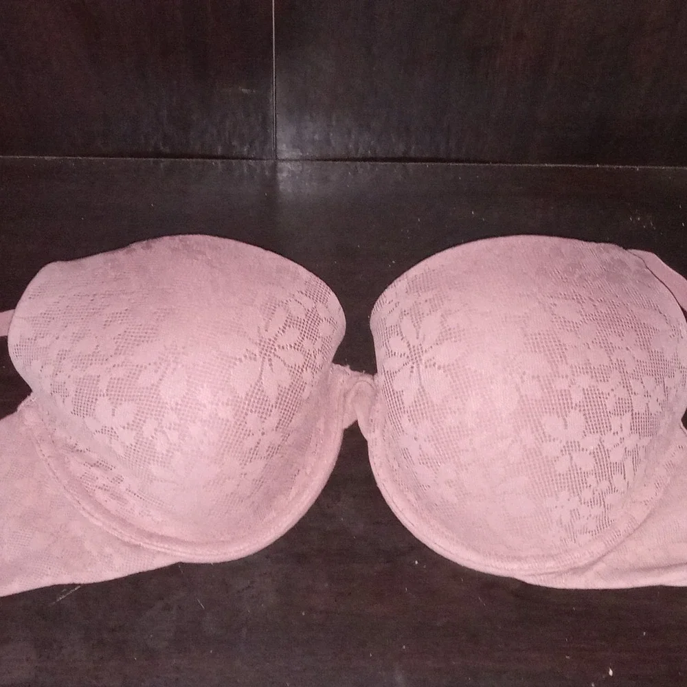34C Old Navy‎ Floral Dusty Rose Underwire Lace Back Closure T-Shirt Padded Bra